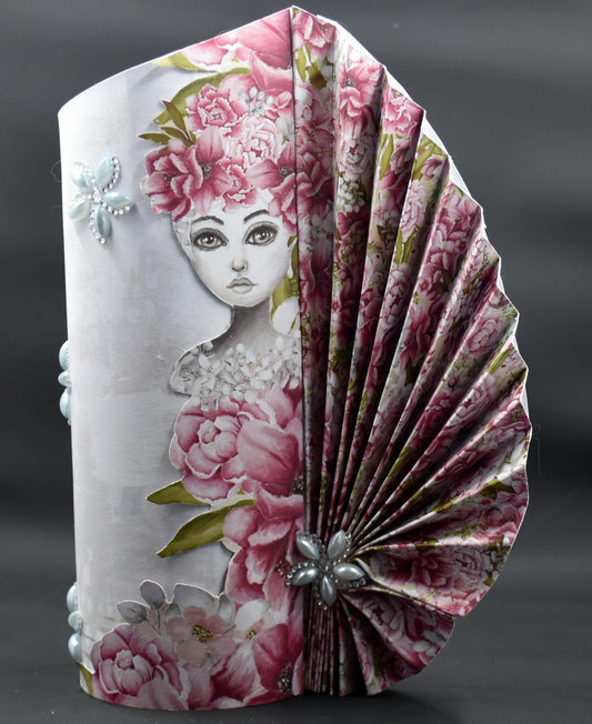 TK Paper Boutique Ready to Assemble Kits -Vase Fan Card Kit